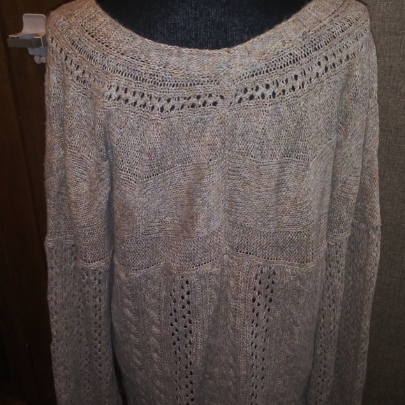 COPY - Maurices Oatmeal Open Weave Sweater XXL - Picture 6 of 7